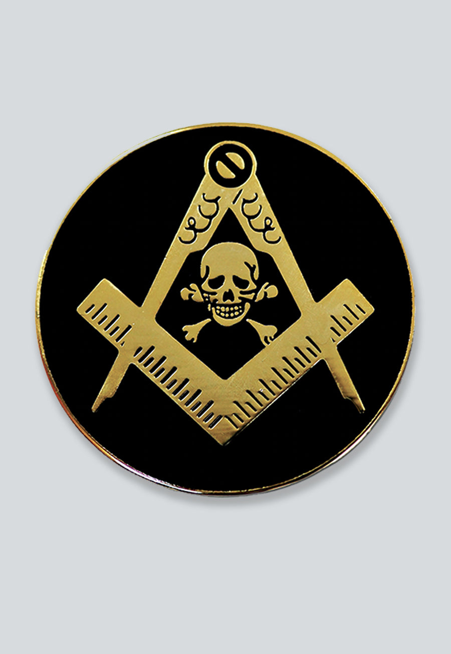 Widow's Son Skull Square &amp; Compass Round Masonic Lapel Pin - [Black &amp; Gold][1'' Diameter]